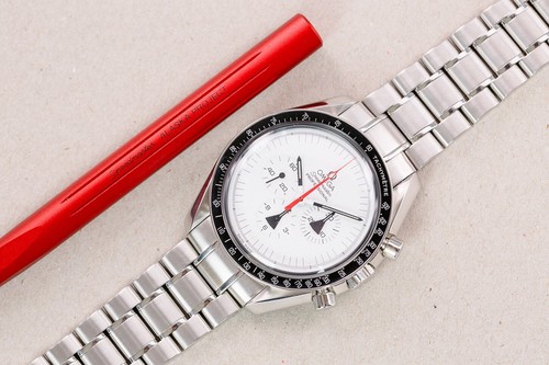 Omega speedmaster alaska - omega,
