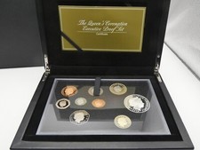 UK 2013 ROYAL MINT QUEENS