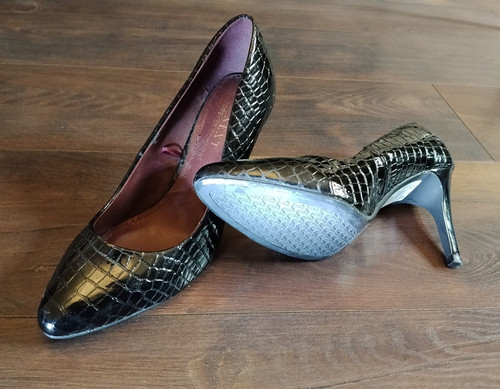 Women black croc embossed - women’s,