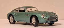 1/18 scale 1961 Aston Martin DB4 GT Zagato Coupe diecast model car 