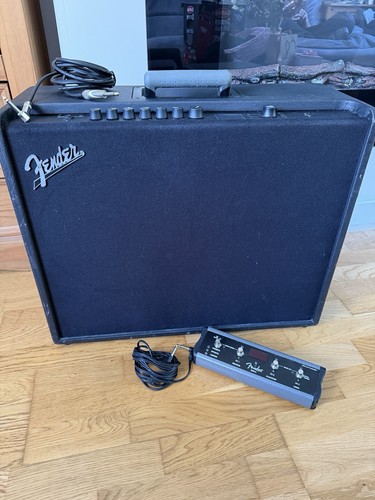 Fender mustang gt200 guitar - mustang,