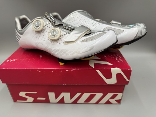 Women specialized works - women’s,