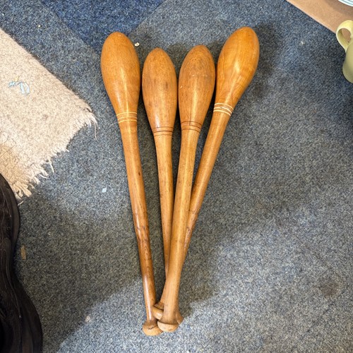 Antique juggling exercise - 4, juggling/exercise
