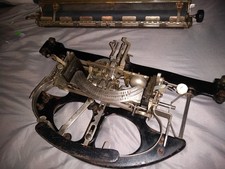 Imperial 'Model B' Antique Typewriter 1915. all parts are there