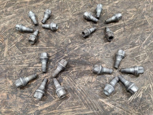Fiat 500x 334 bolts 40 - 500x,