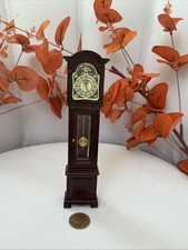 Scale miniature - 1:12,