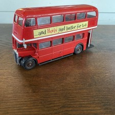 Solido 1:50 AEC RT Bus - London Transport  #1081