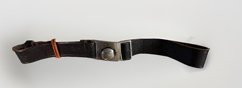 Girl guide vintage leather - guide,