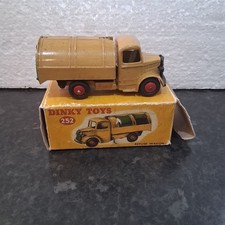 Dinky 252 Bedford Refuse Truck