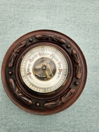 Vintage g aneroid - j, &