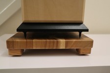 Floor standing speaker stands