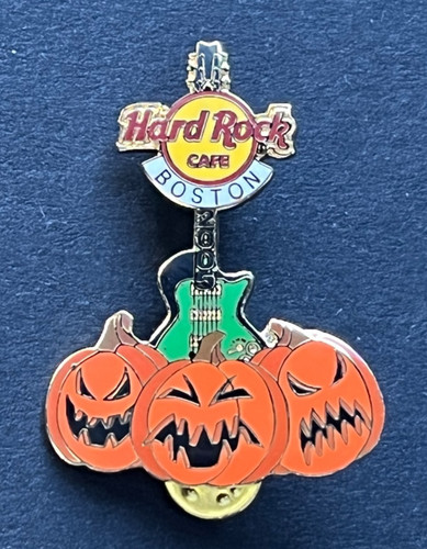 Hard rock cafe pin badge - cafe,
