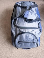 EXTRA LARGE WHEELED HOLDALL DUFFEL BAG FOR TRAVEL SPORTS KIT WORK EQUIPMENT 