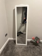 Wall Mounted Jewellery Armoire