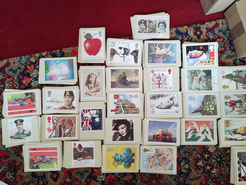Phq royal mail postcards - royal, 1970s