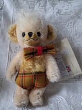 Merrythought teddybear - merrythought,