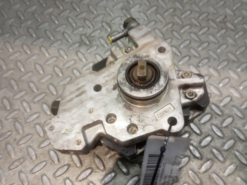 Injection pump for - pump,