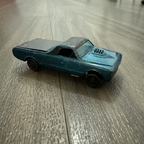 Mattel hot wheels - hot,