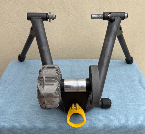 Cycleops turbo trainer - trainer, *