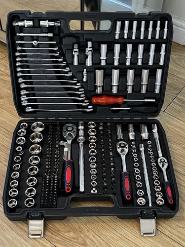 216 pcs 3 8 - 216, 3/8
