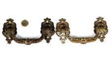 PAIR FRENCH BAROQUE ROCOCO FOLIAGE ORMOLU CHEST/DRAWERS PULL/LIFTING HANDLES