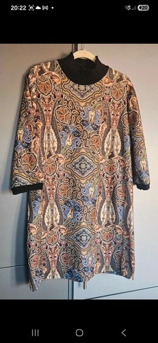 Zara paisley intricate print