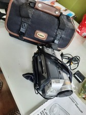 Canon 8mm Video Camcorder UC8000E & Accessories rmf28-gb