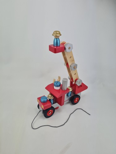 Janod wooden fire engine diy - janod,