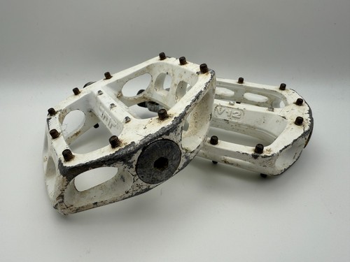 Dmr v12 pedals - v12,