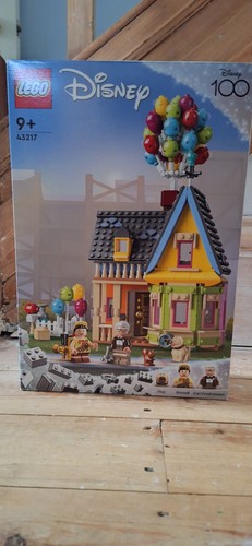 Lego disney house 43217 - disney,