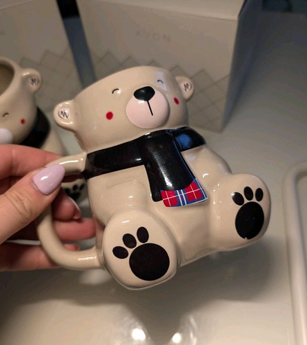 Avon colour changing - bear, mugs