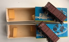 PIKO MODELLBAHN 5/135-01, Vans / Wagons, HO GAUGE, Vintage Model, Boxed X2