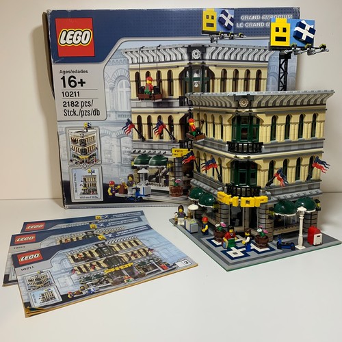 Lego creator modular building - lego,