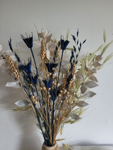 Dried flower bouquet - dried,