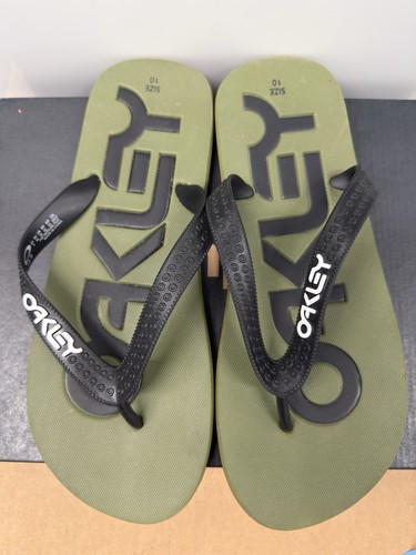 Oakley college men size 10 - size,