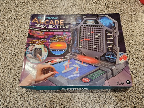 Electronic arcade sea - sea, battle