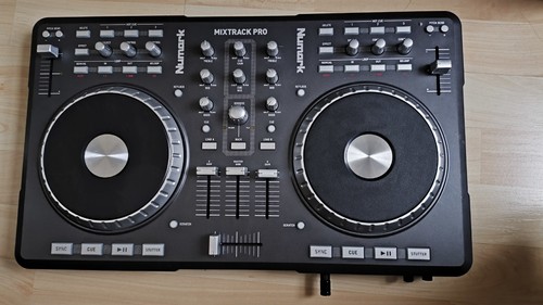 Numark party mix - party,