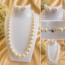 Elegant Faux Pearl Necklace &
