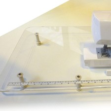 Horn Deluxe Extension Table Excellent Condition