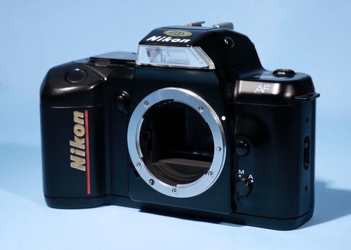 Nikon 401 35mm slr camera - nikon,