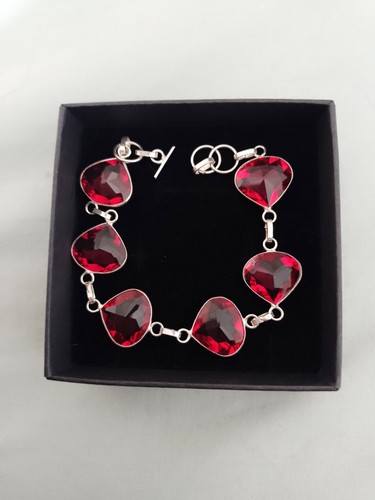 Beautiful boxed red garnet - beautiful,