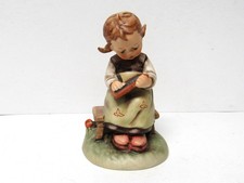 Goebel Hummel Busy Student