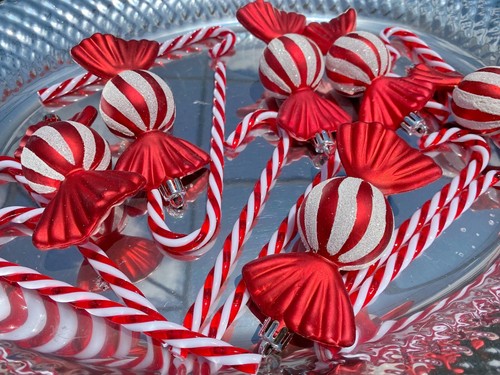 Red ornaments christmas - red,