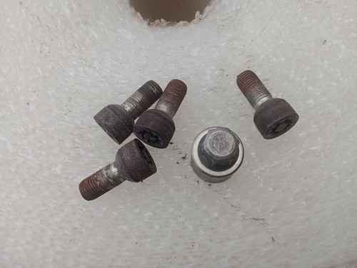 Audi mk2 locking wheel - locking,