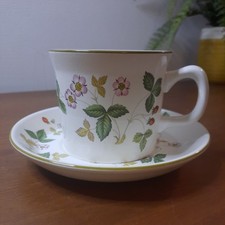 1 x Wedgwood Wild Strawberry