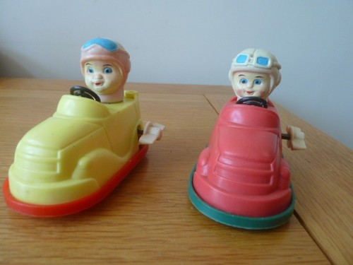 Vintage clockwork toy bumper - 2,