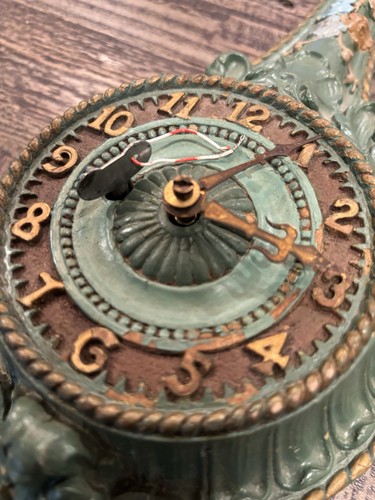 Antique deluxe clock - deluxe, co
