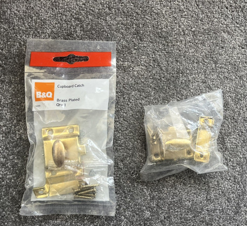 Cupboard turn catch - b&q,
