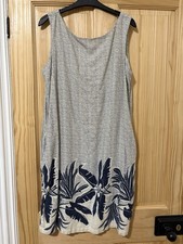 Next Women's Navy & White