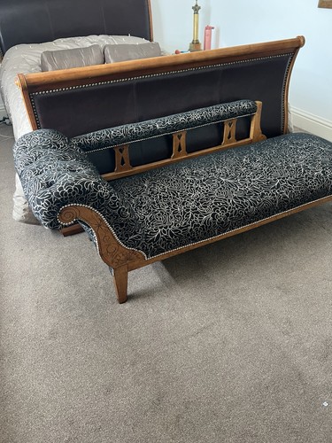 Classic upholstered chais - classic,